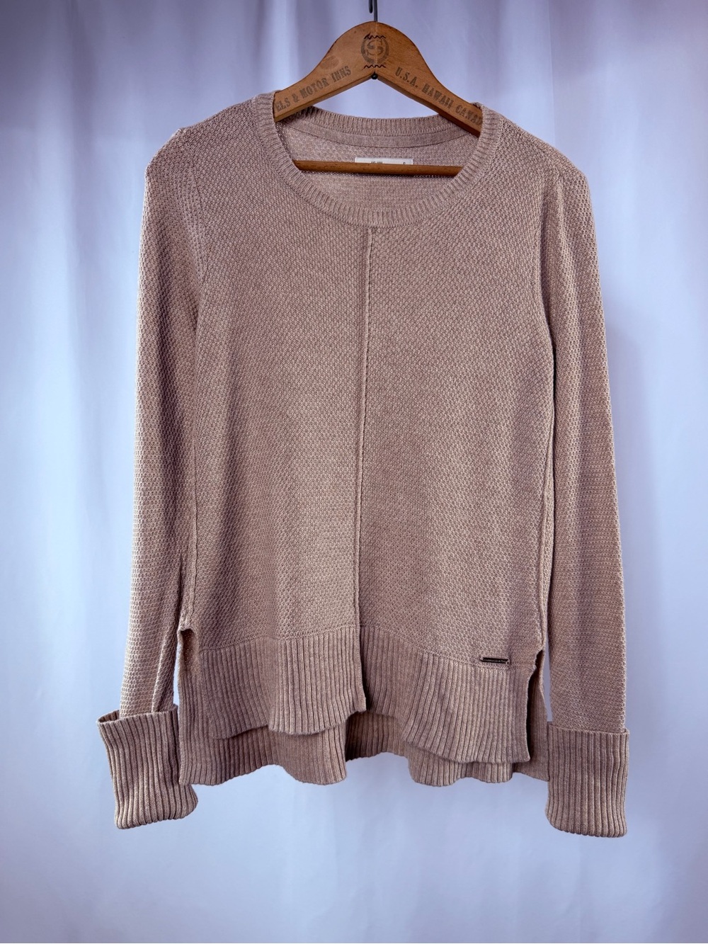 Abercrombie & Fitch Waffle-Knit Long Sleeve Sweater in Light Brown Size Small
